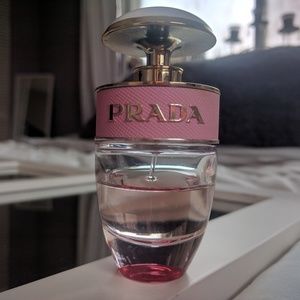 prada Candy kiss florale perfume.
